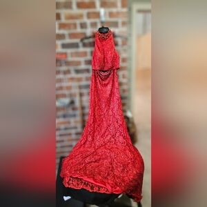 MacDougall red sequined gown with cropped top size 2-4 great holiday dress